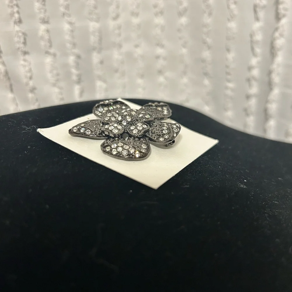 Black and Silver Rhinestone Flower‎ Brooch